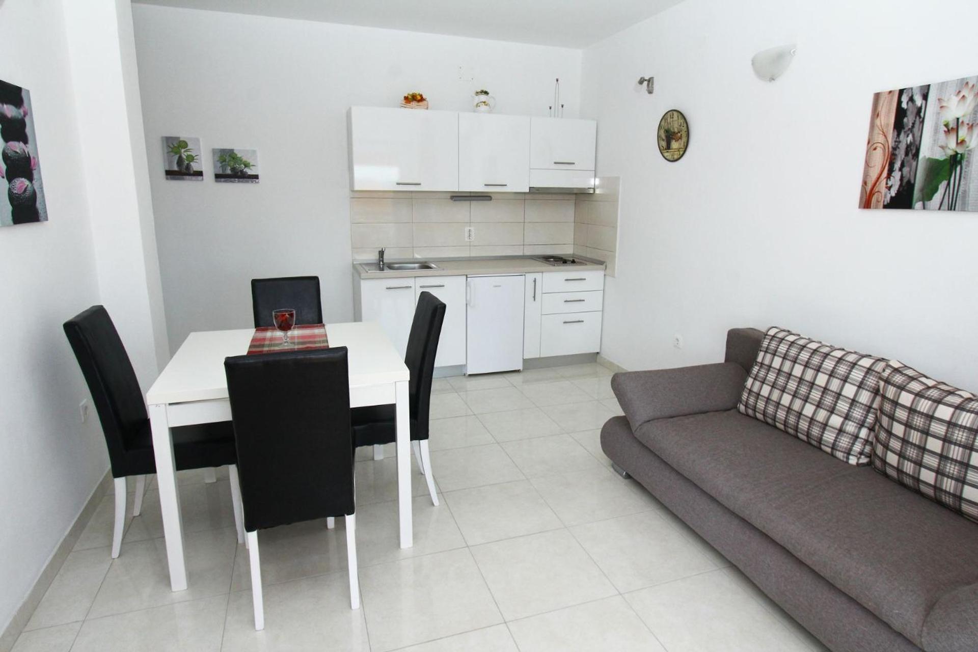 Apartments Renato Sveti Filip i Jakov Eksteriør billede